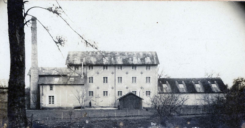 Arriere usine 1933